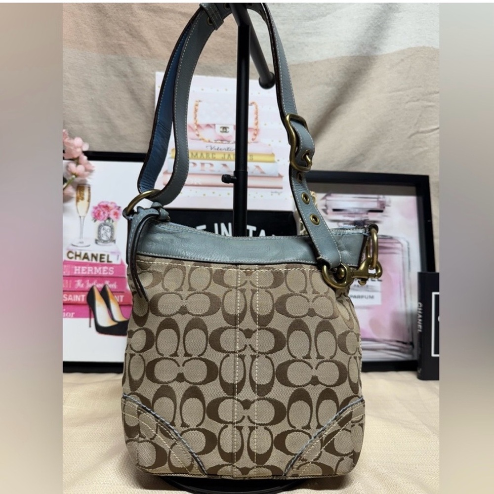 Coach Crossbody Bag in Light Blue and Khaki Signature Canvas - Picture 3 of 7